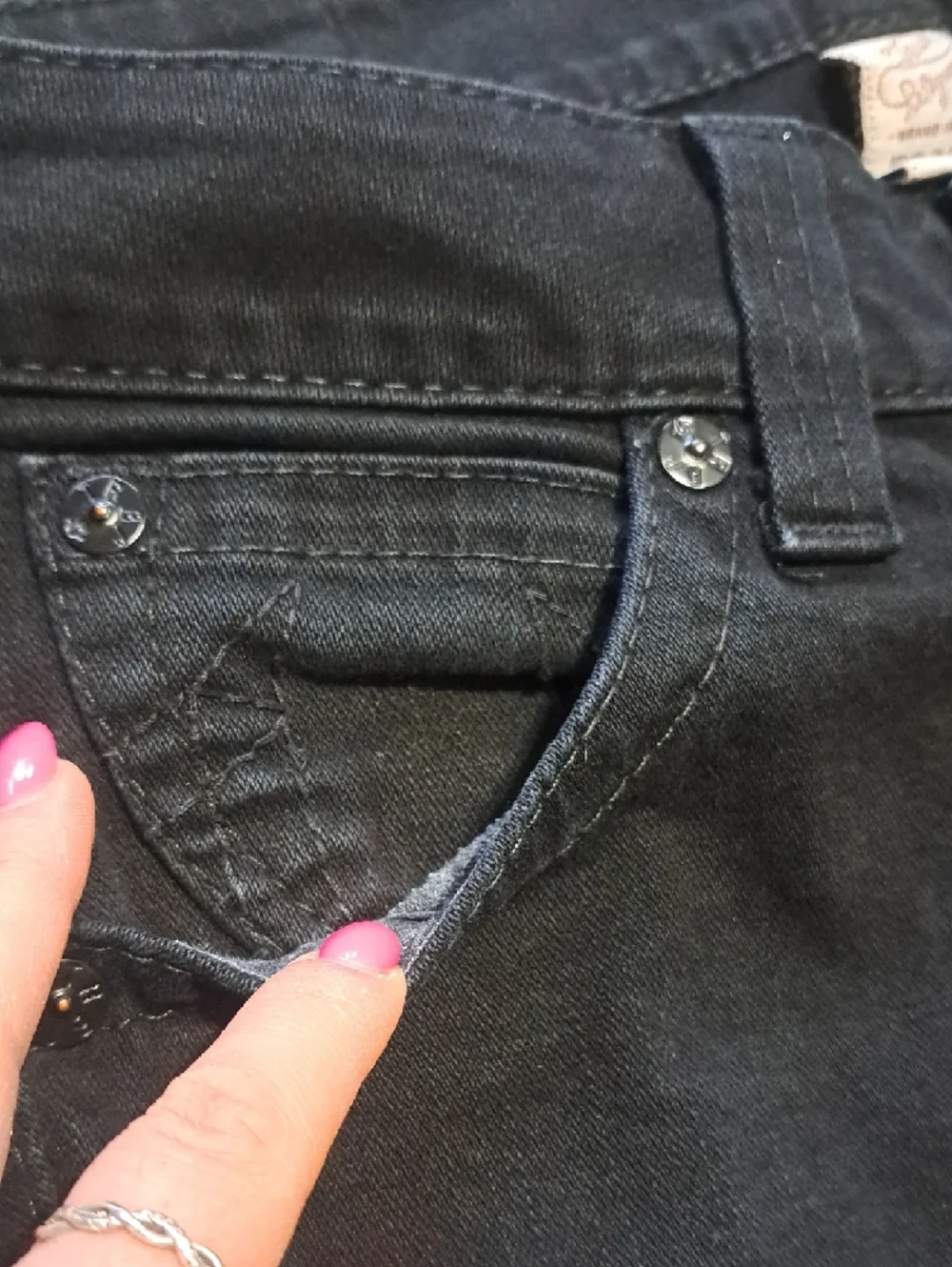 True Religion Women’s Black Skinny Jeans - Picture 5 of 8